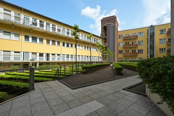 Medium property photo - Torenstraat 23, 2513 BN Den Haag